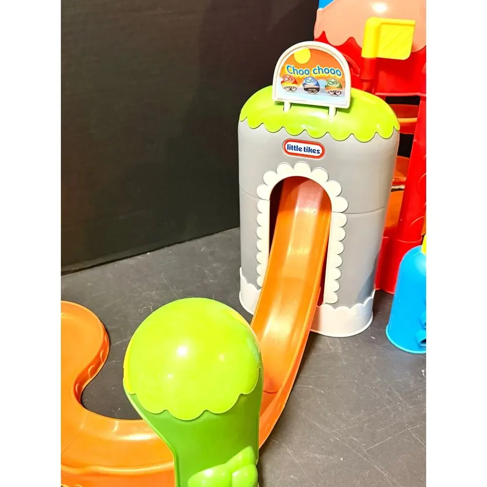 Little Tikes Learn & Play Roll Arounds Rollin' Railroad